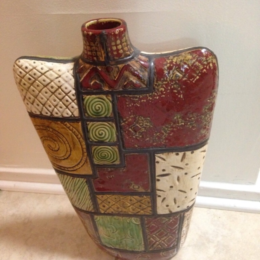 African Art Vase/Decor